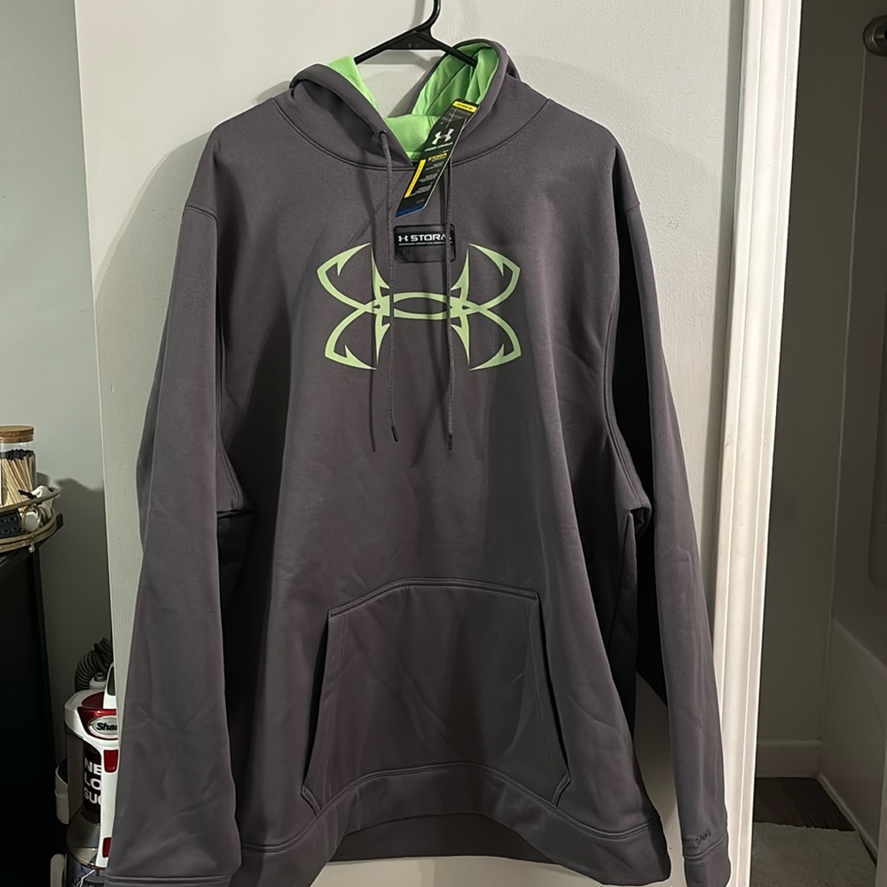 NWT Under Armour Hooded Sweatshirt